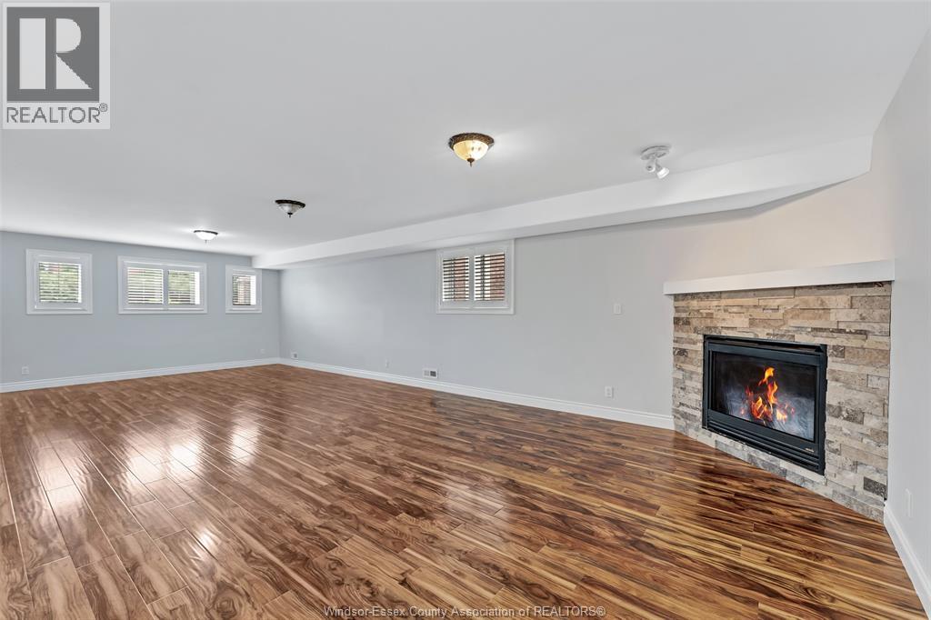 128 MARINA GROVE - 31