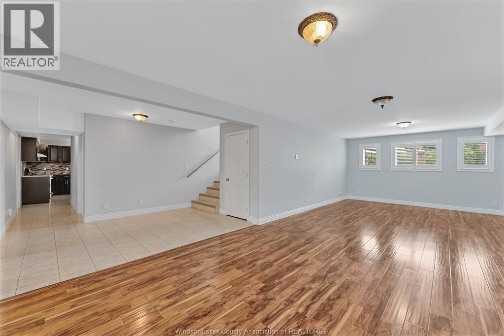 128 MARINA GROVE - 32