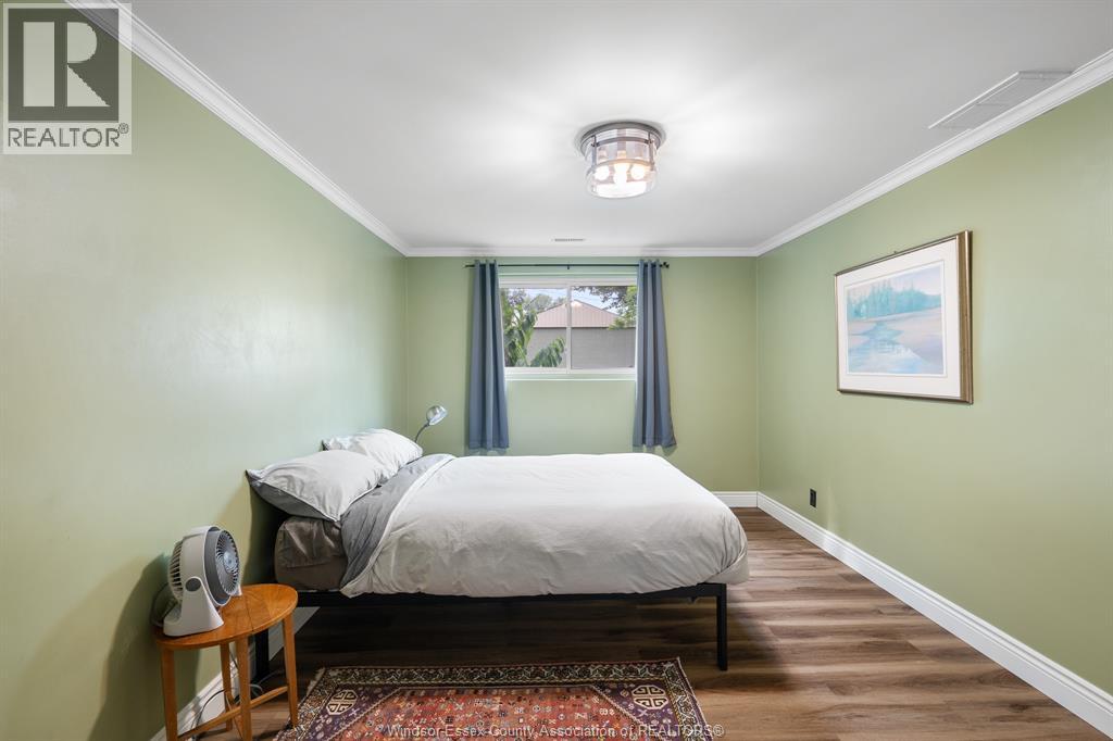 1555 ADANAC AVENUE - 19
