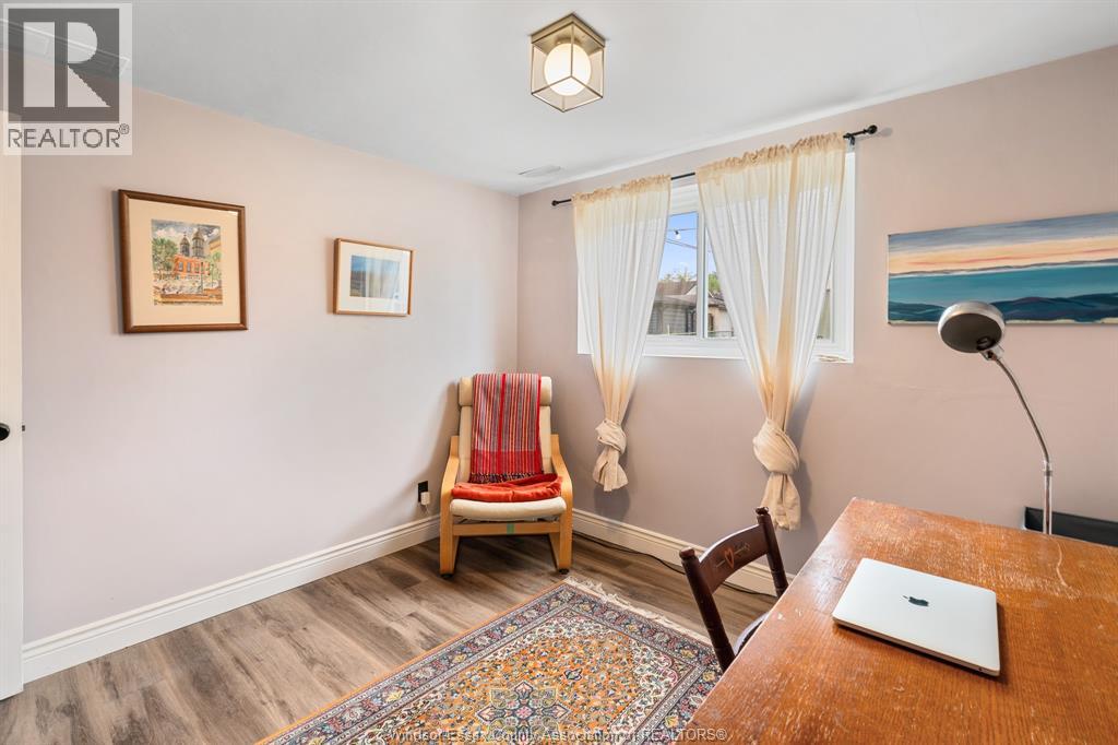 1555 ADANAC AVENUE - 23