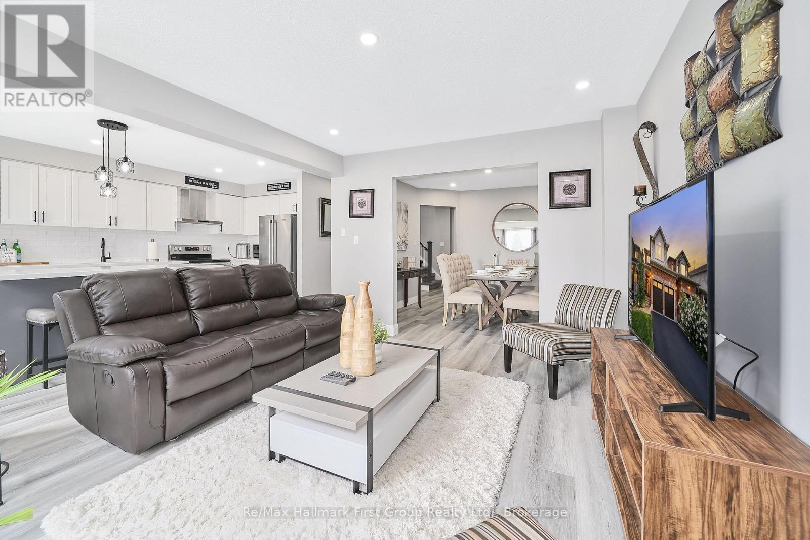 93 TRUDEAU DRIVE - Image 18