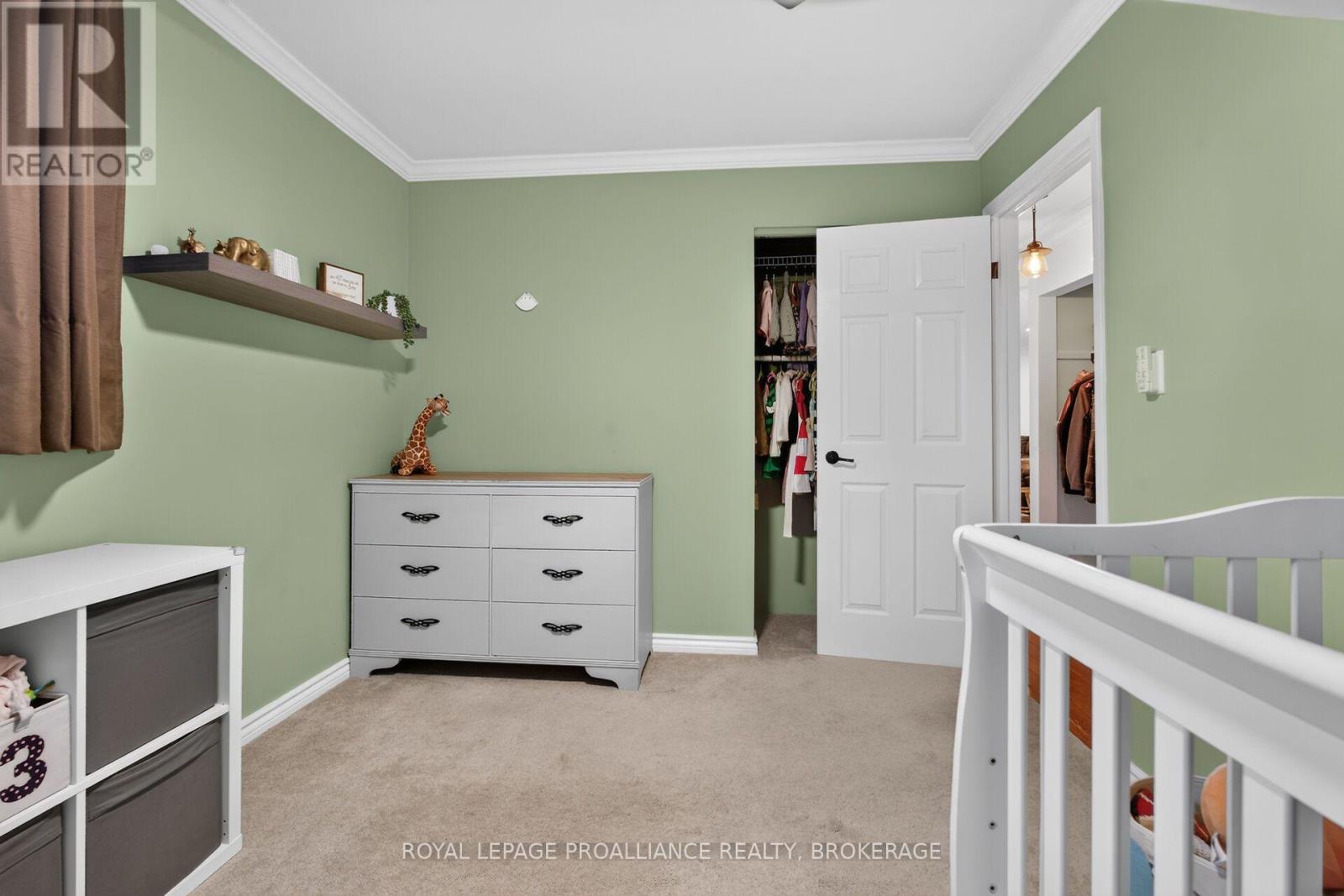 691 AYLMER CRESCENT - 22
