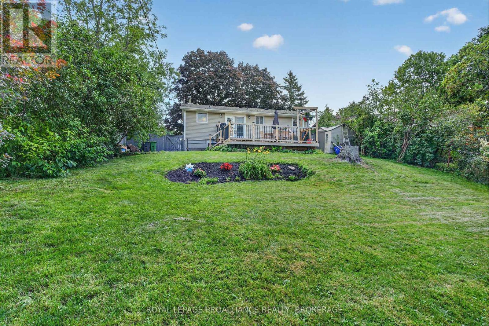 691 AYLMER CRESCENT - Image 33