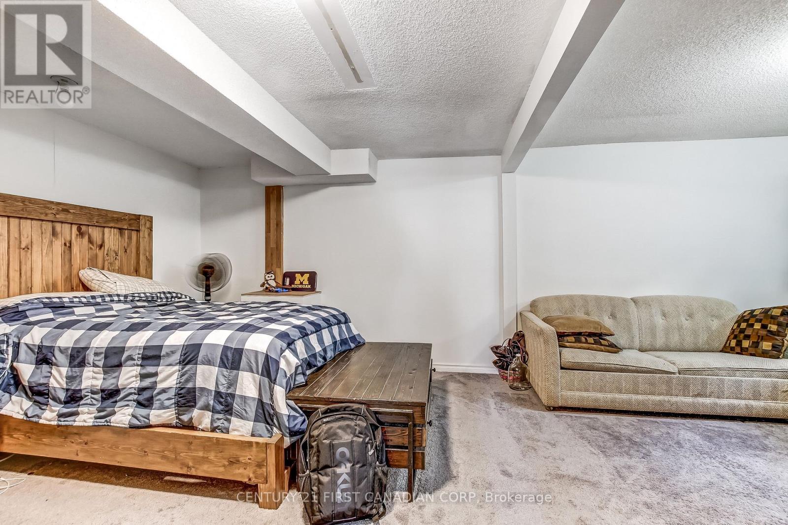 74 WINDING WAY CRESCENT - 25