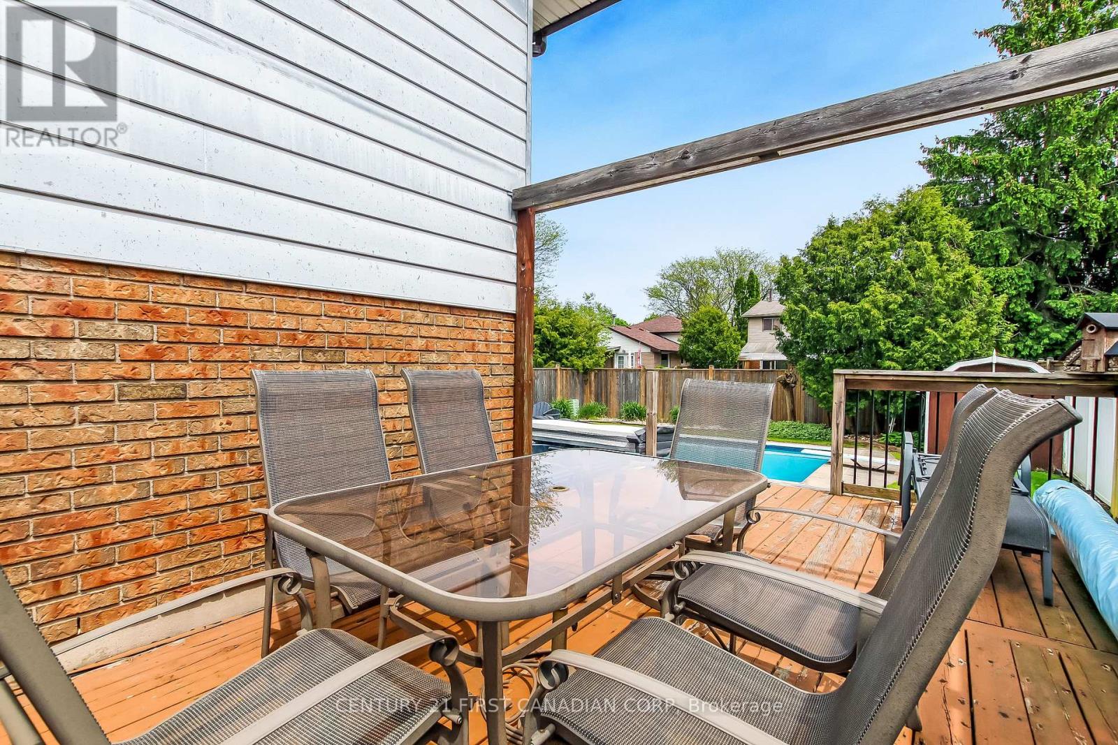 74 WINDING WAY CRESCENT - Image 8