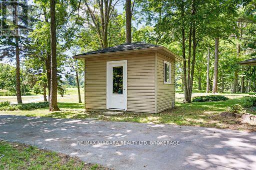 429 RIDGE ROAD E - 28