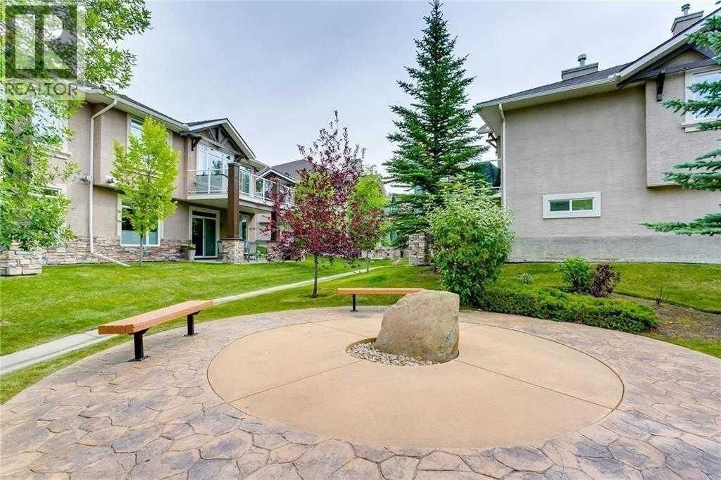 56 Discovery Woods Villas SW, Discovery Ridge, Calgary photo 3