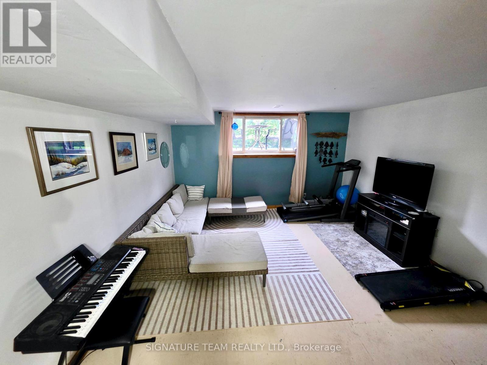57 GLEASON LANE - Image 16