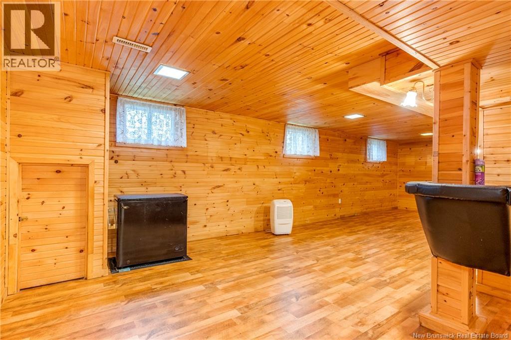 118 Simpson Drive - 46