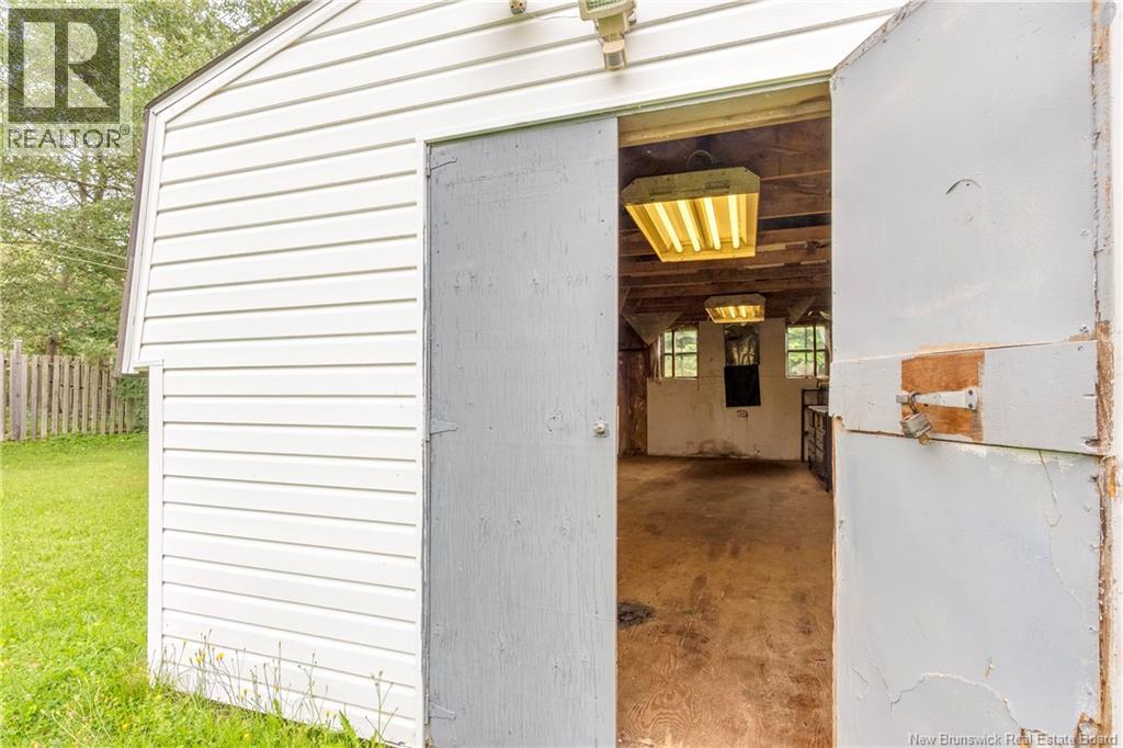 118 Simpson Drive - 50