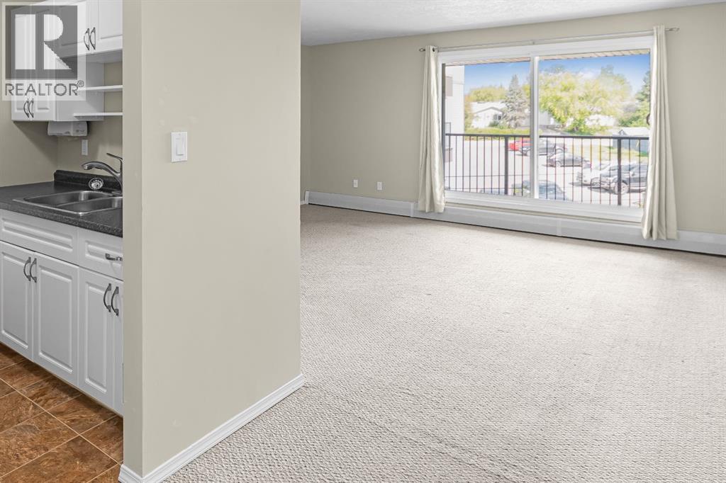 9260 108 Avenue - Photo 10