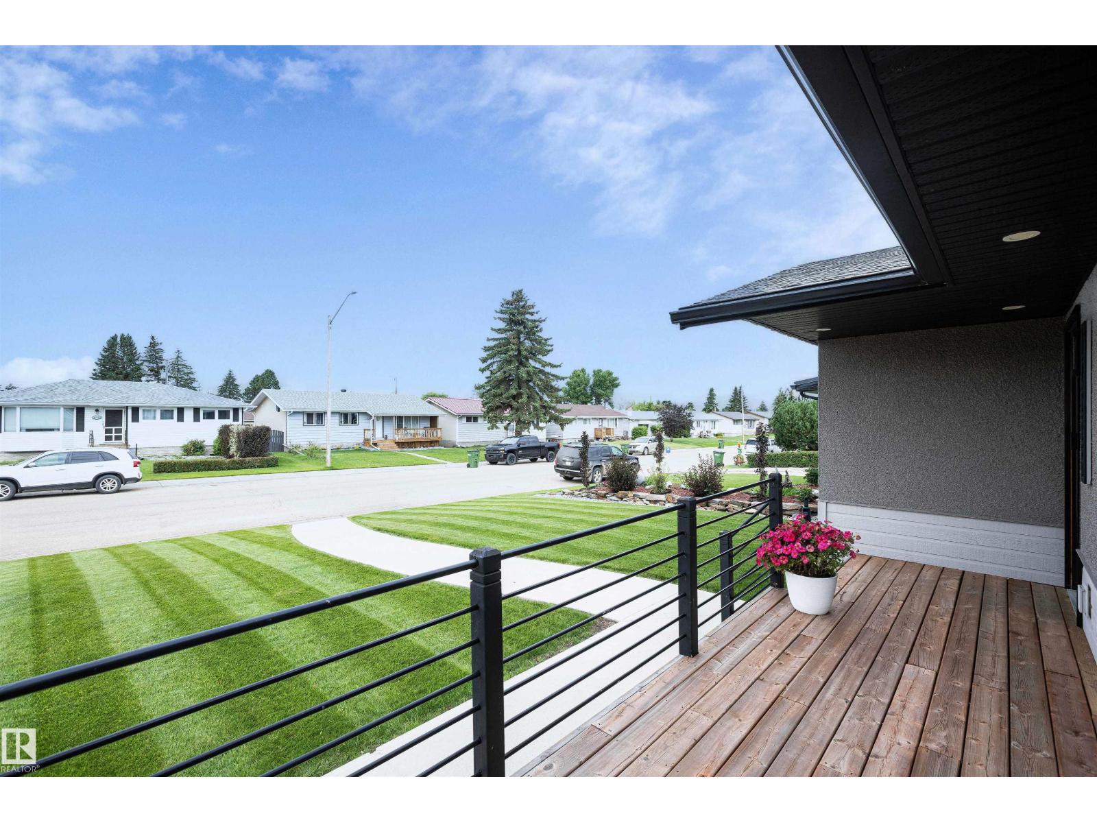 10339 108 Avenue - Photo 5
