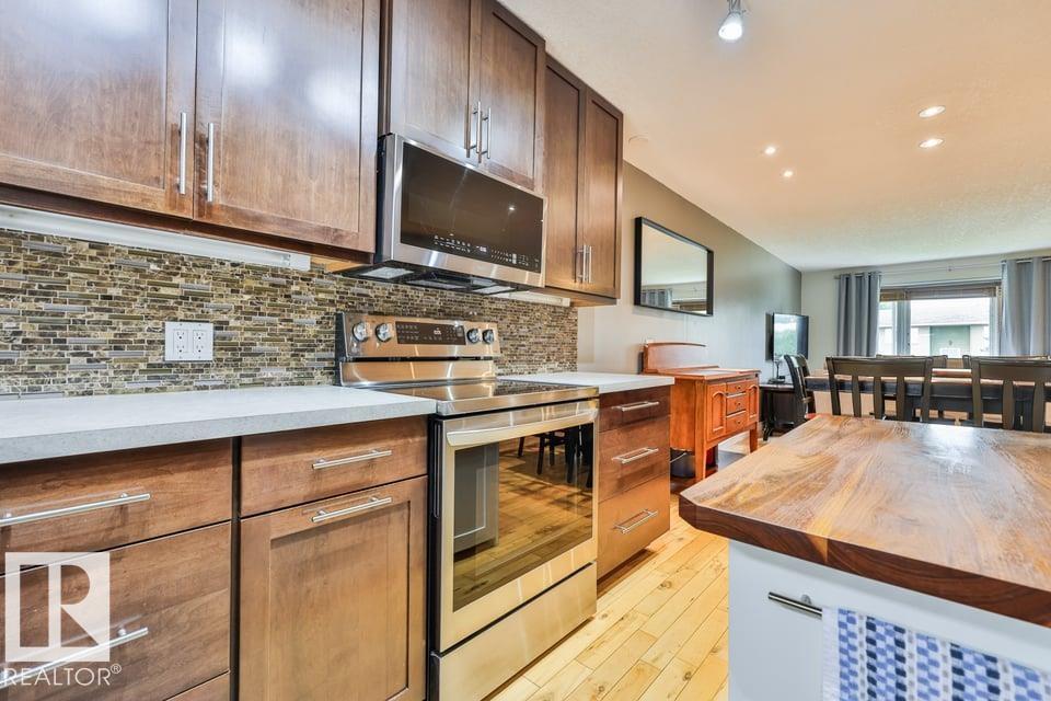 3727 45 Street NW - Photo 15