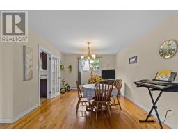 42 Kennedy Road thumbnail 5