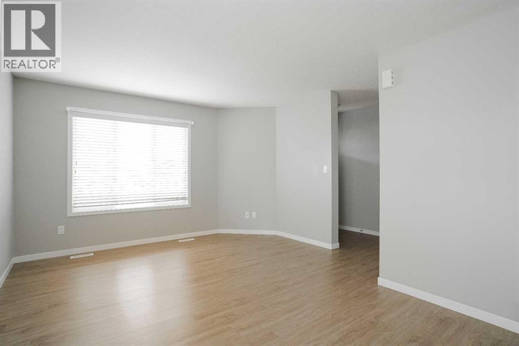 #37 711 Beacon Hill Drive - Image 9