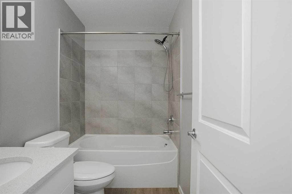 #37 711 Beacon Hill Drive - Image 23