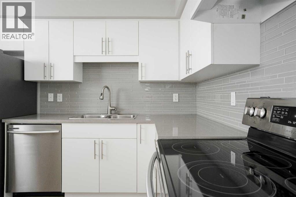 #37 711 Beacon Hill Drive - Image 15
