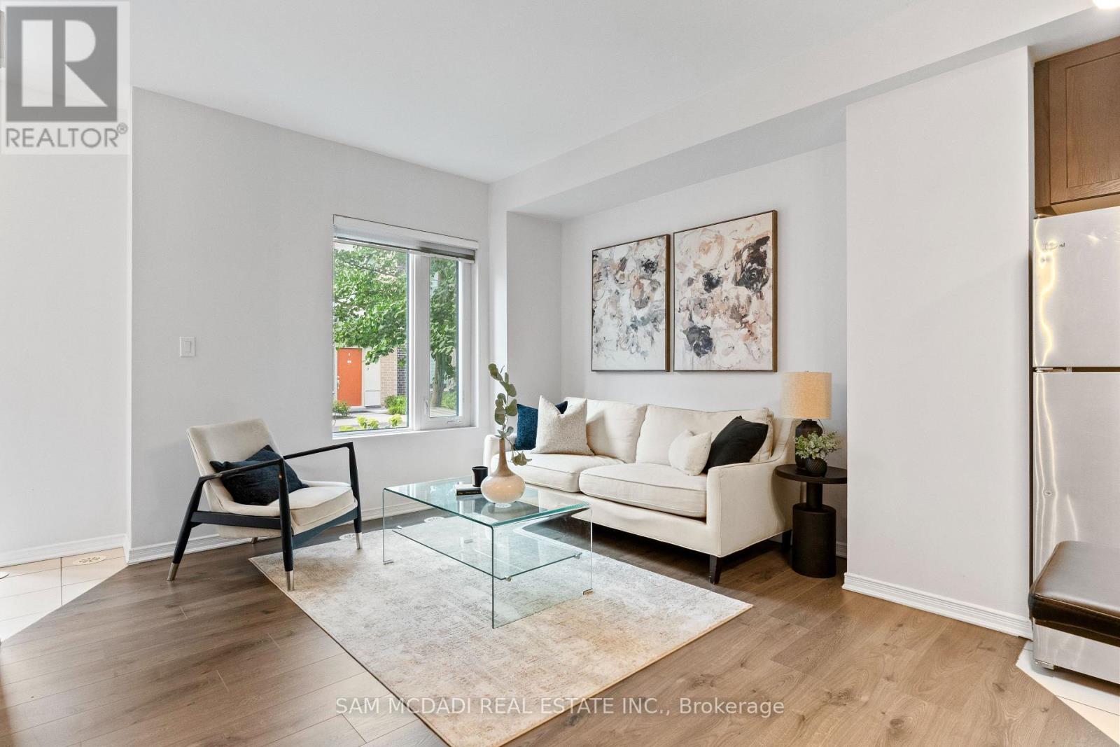 #46 26 APPLEWOOD LANE - 7