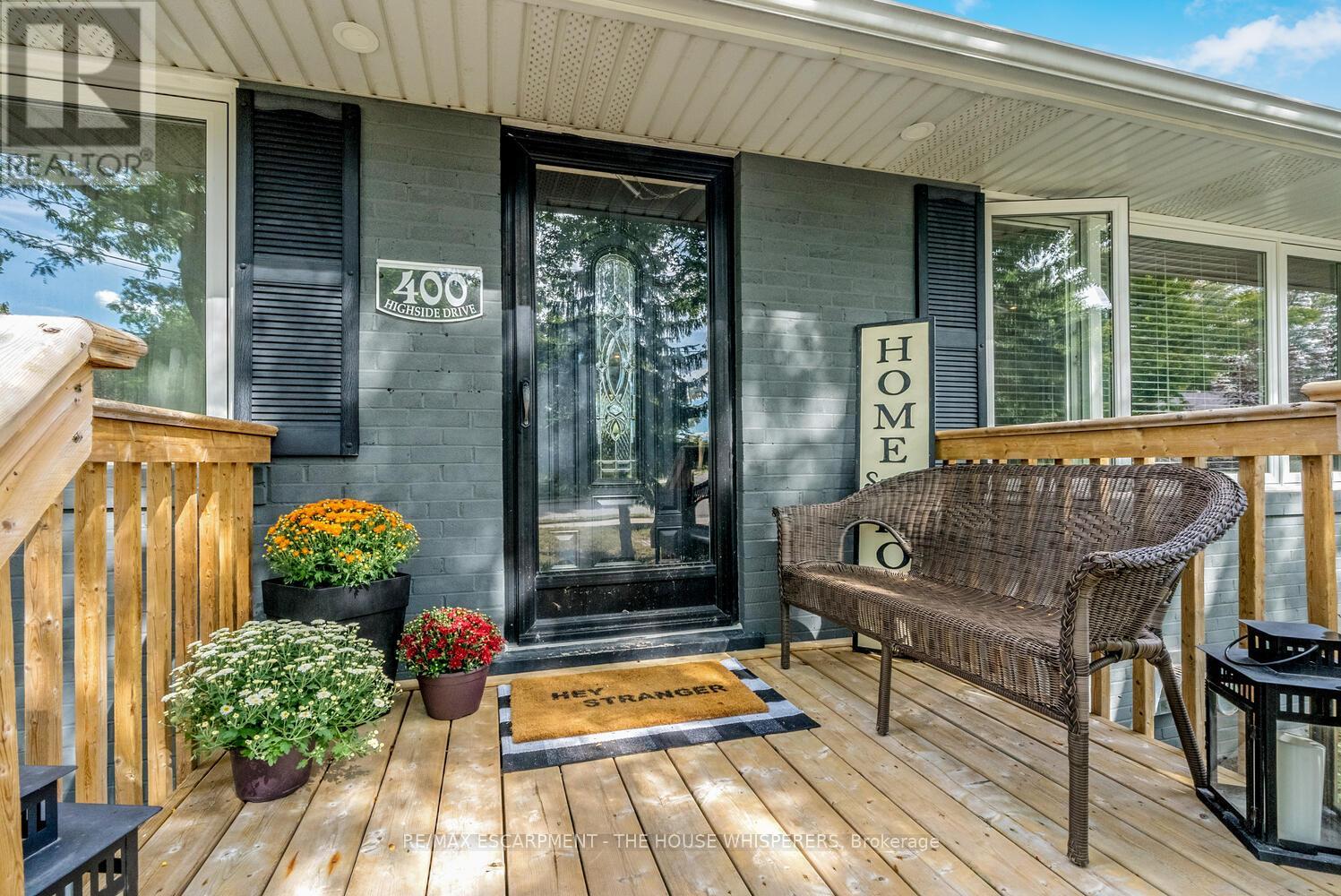 400 HIGHSIDE DRIVE - 2
