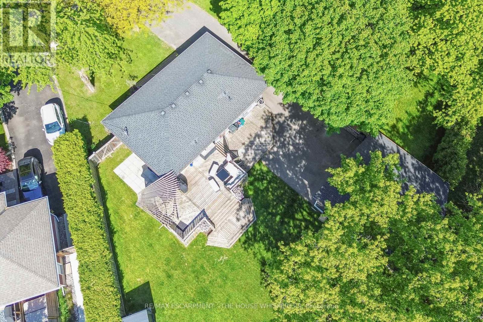 400 HIGHSIDE DRIVE - 44
