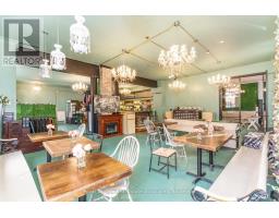 1267 Queen Street W, Toronto, ON M6K1L5 Photo 9
