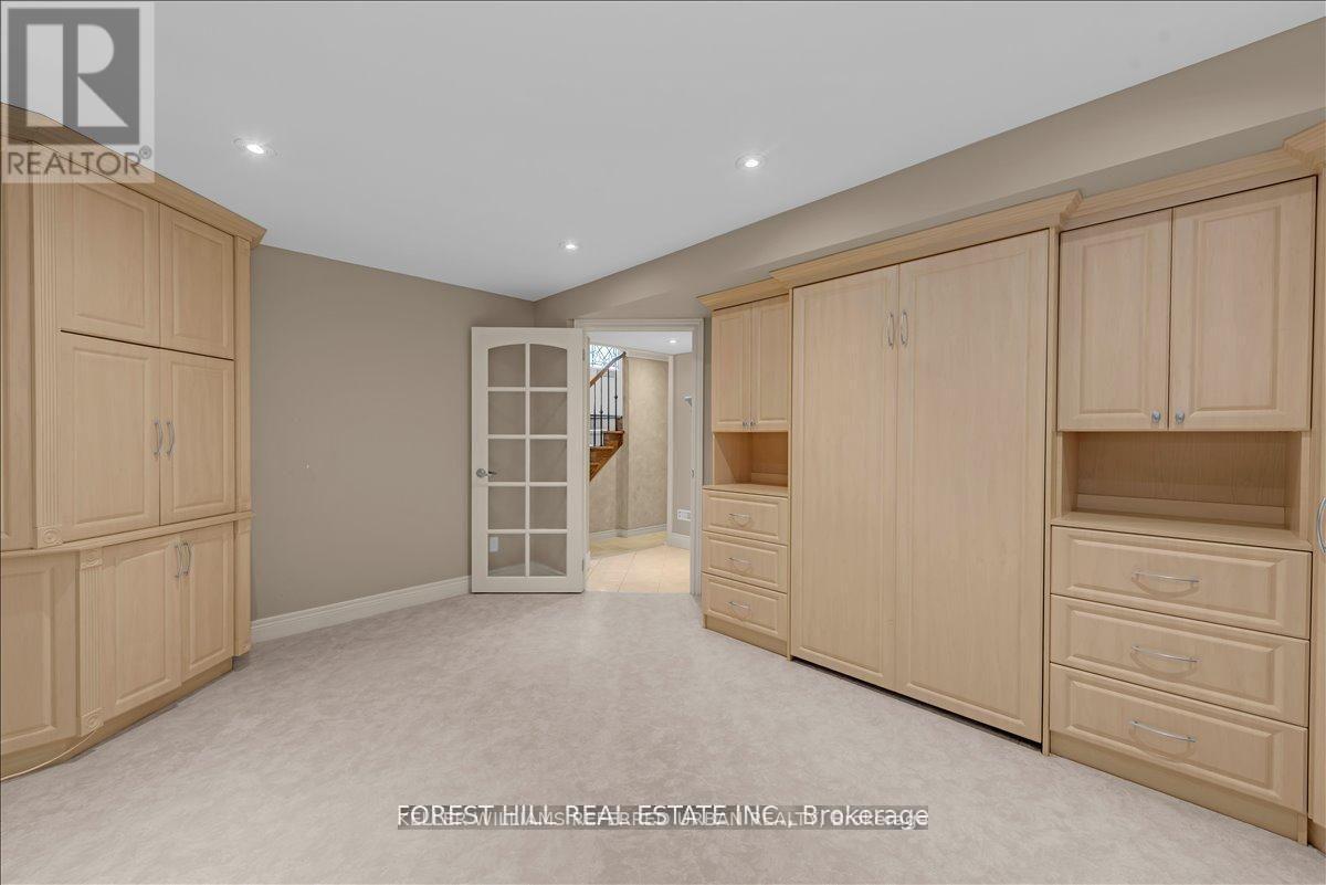 313 BROADWAY AVENUE - Image 42