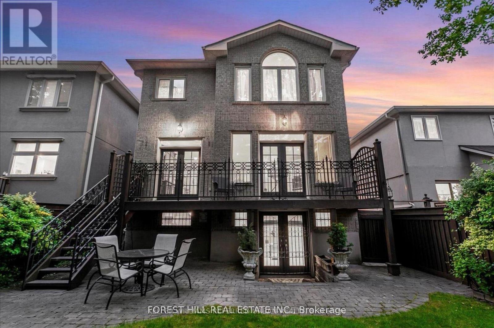 313 BROADWAY AVENUE - 46