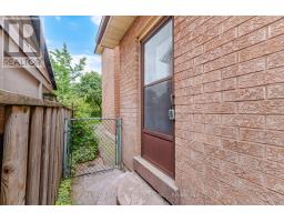 49 Turtlecreek Boulevard, Brampton, ON L6W3X8 Photo 32