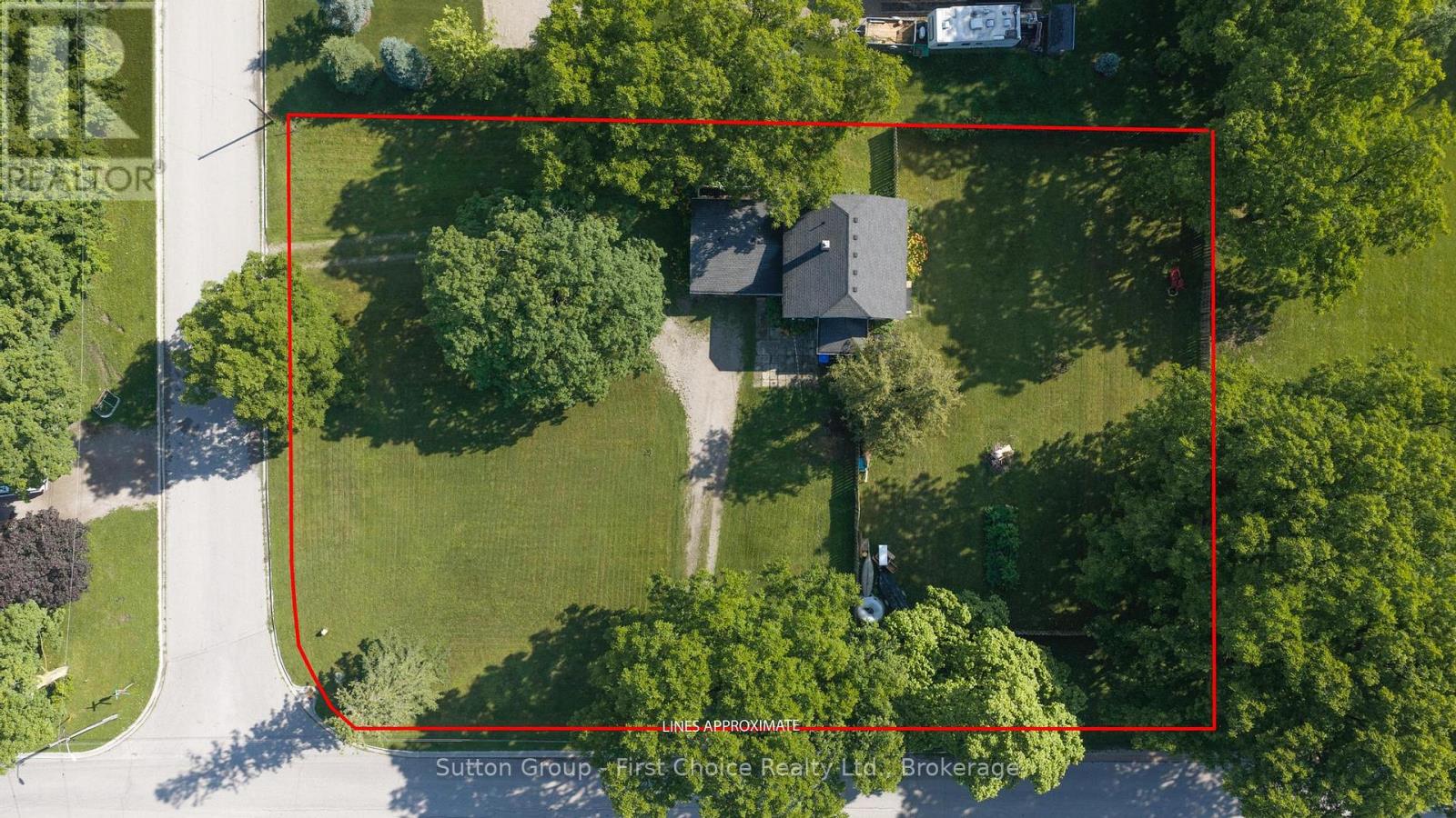 33 BAYFIELD STREET - 2