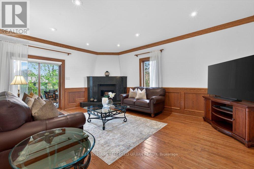 162 CODSELL AVENUE - 14
