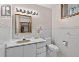 162 Codsell Avenue, Toronto, ON M3H3W6 Photo 39