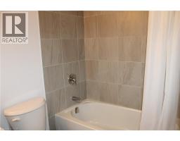 470 Dundas Street E Unit# 109, Waterdown, ON L0R2H4 Photo 15