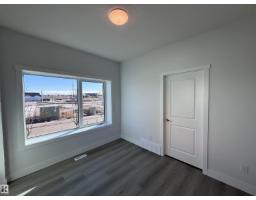 2740 Blatchford Rd Nw, Edmonton, AB T5G0W6 Photo 11
