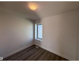 2740 Blatchford Rd Nw, Edmonton, AB T5G0W6 Photo 27
