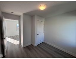 2740 Blatchford Rd Nw, Edmonton, AB T5G0W6 Photo 29