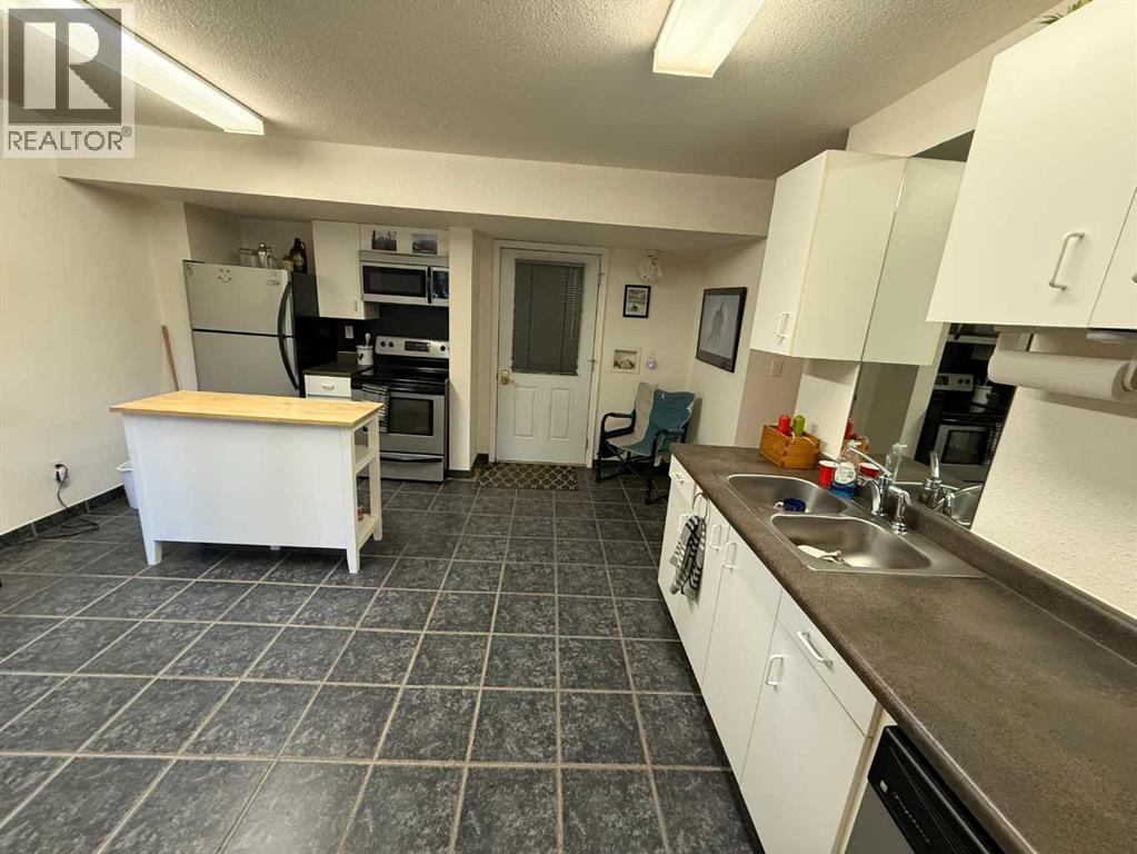 23518 Highway 16 - Photo 31