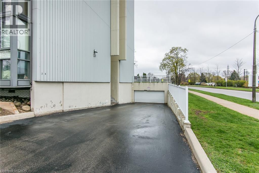 #402 24 MIDLAND Drive - 44