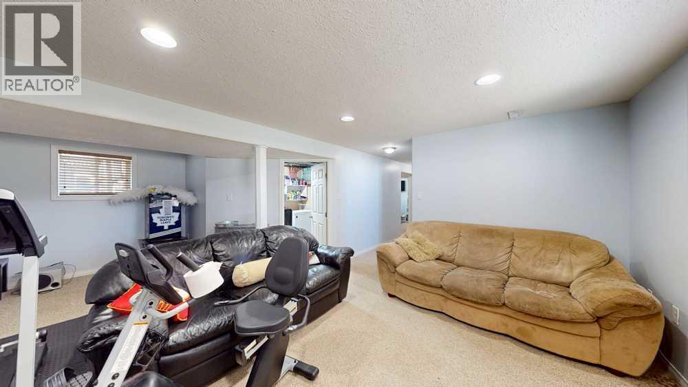 2195 Southview Drive Southeast - Photo 29