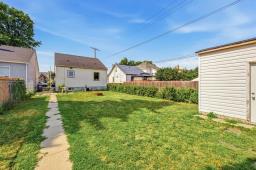 583 Church Avenue, Winnipeg, MB R2W1C7 Photo 25