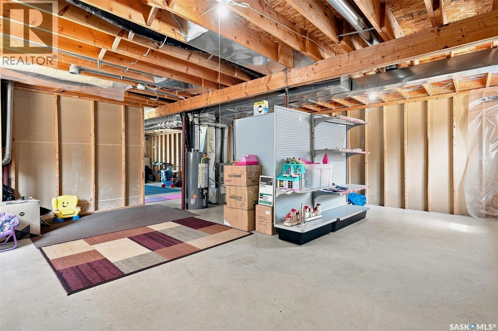 615 Peters STREET - Image 26