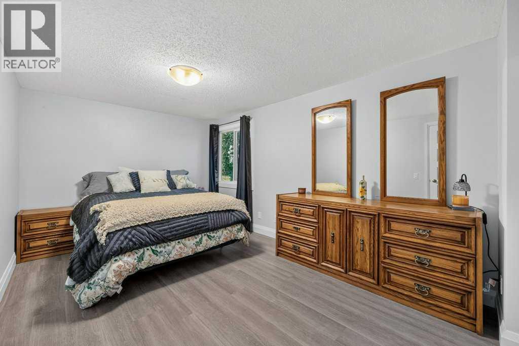 3046 32A Avenue SE - 27
