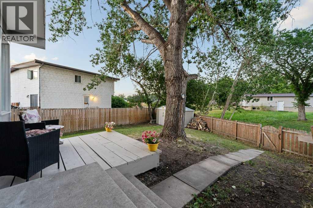 3046 32A Avenue SE - 32