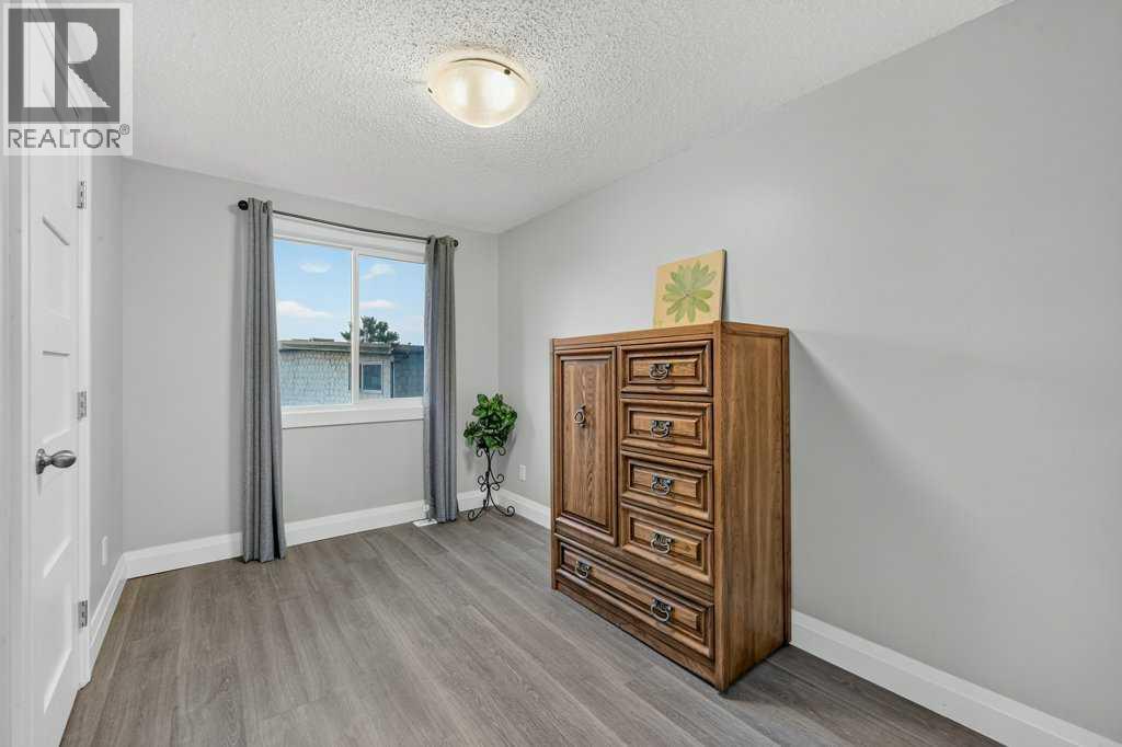 3046 32A Avenue SE - 25