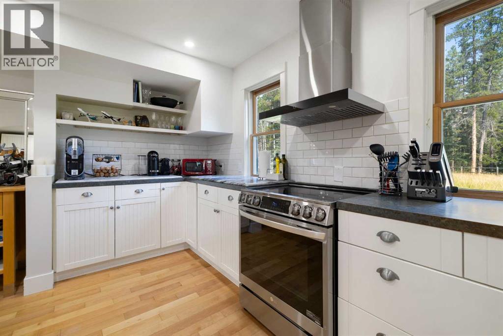 53161 Grand Valley Road - 14