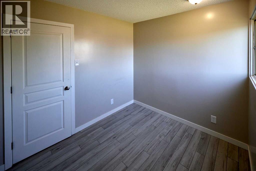 2501 13 Avenue North - Photo 9
