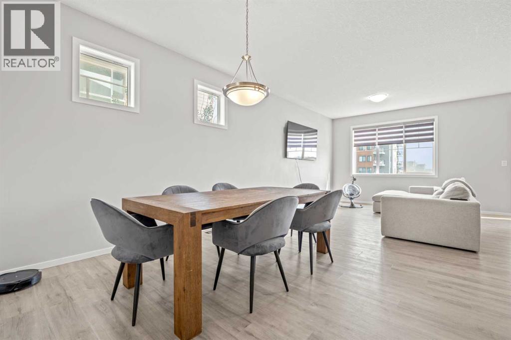 260 Carringham Way NW - 7