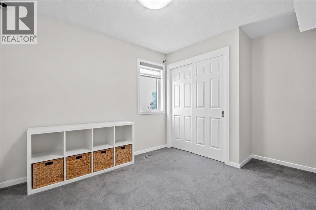 260 Carringham Way Northwest - Photo 23
