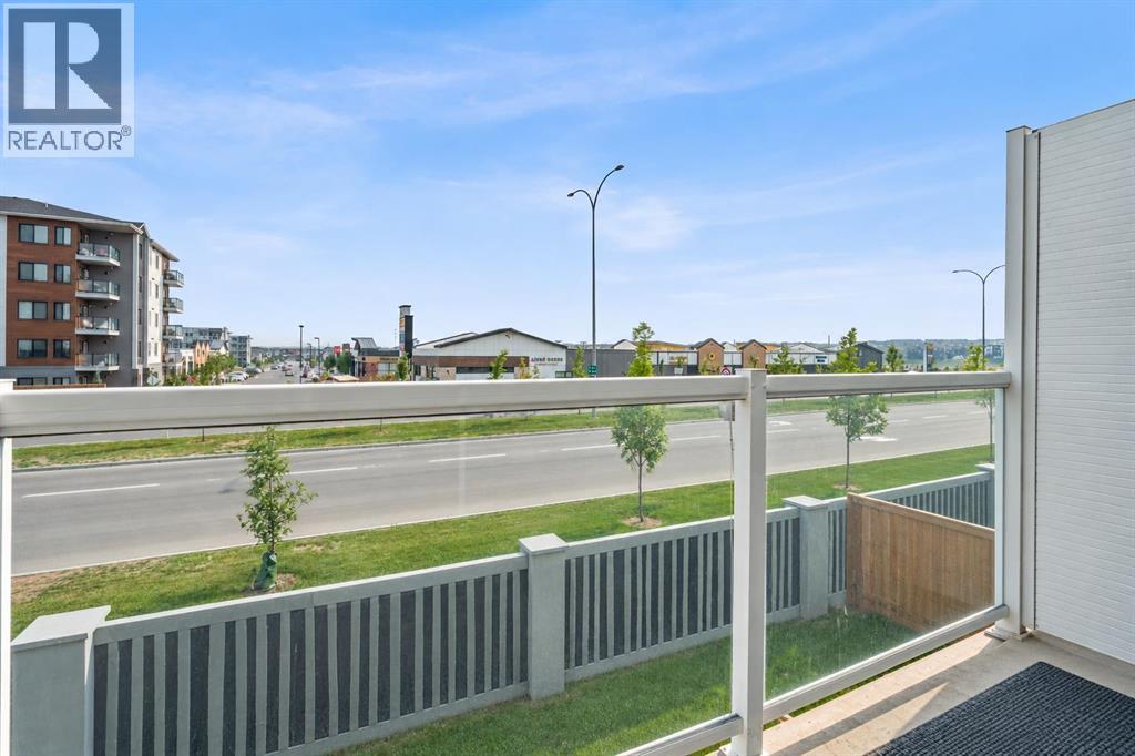 260 Carringham Way NW - 32