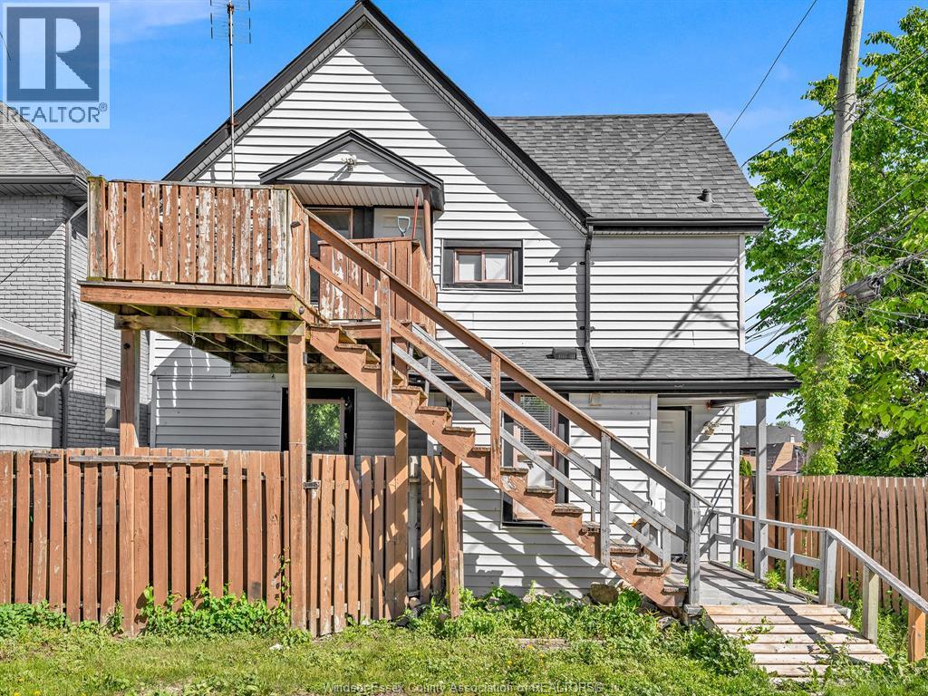1153 UNIVERSITY - 24