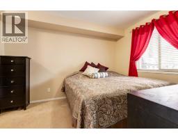 Kitchen - 2128, 8 Bridlecrest Drive Sw, Calgary, AB T2Y0H7 Photo 7